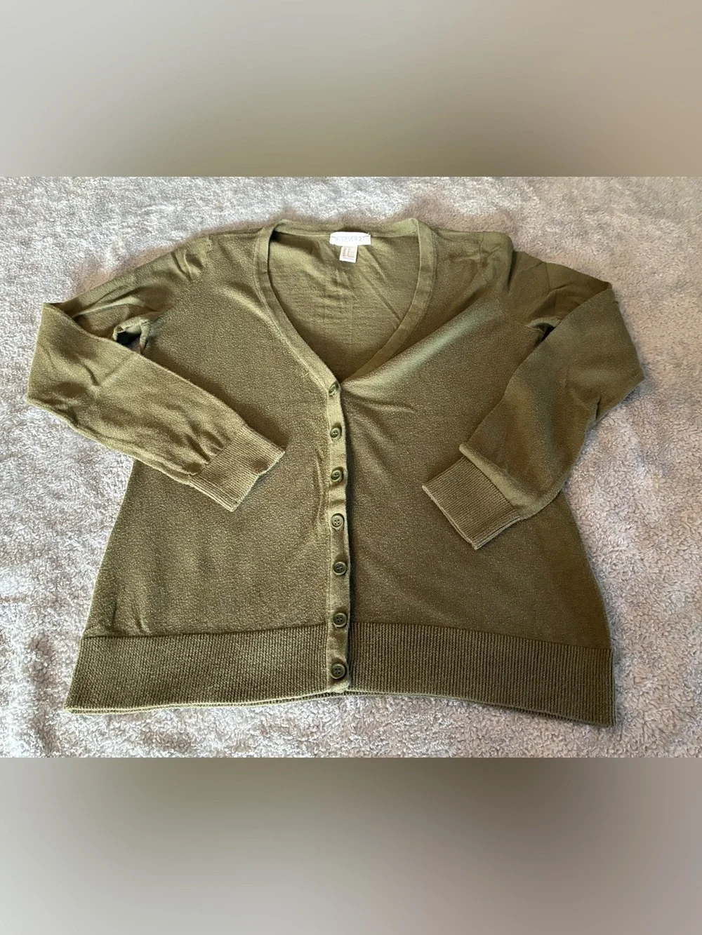 Women’s Forever 21 Olive Green V-Neck Button Cardigan Size Small